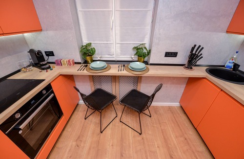 Bucharest City-Centre Apartment | One bedroom with king size bed, living room with sofa bed, equipped kitchen,