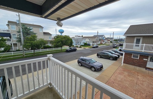 Brigantine Condo | One block from the beach! Cozy beach condo near restaurants and shopping.