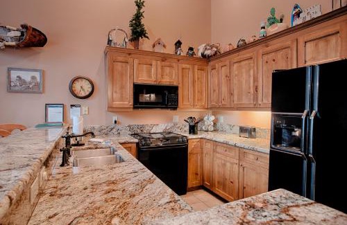 Peak 9 House | One Breckenridge Place 32 by Great Western Lodging