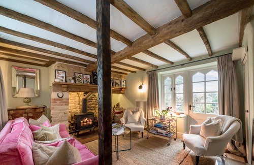 Todenham Cottage | ONE CHURCH COTTAGE, family friendly in Moreton-In-Marsh
