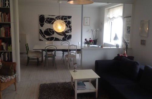 Osterbro Apartment | One fine place in Embassy Quarter Near Kings Palace, UN City and Little Mermaid