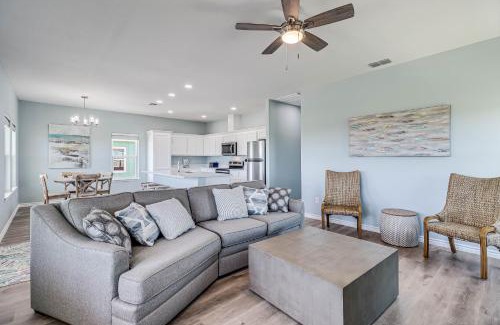 Aransas Pass House | One Fish, Two Fish, Red Fish, Blue Fish