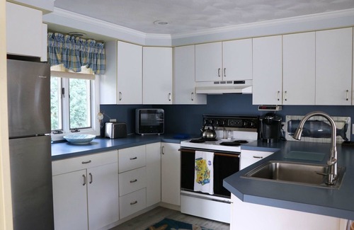 Bonnet Shores House | One Level home, A/C bonnet