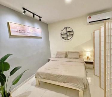 Kampung Kuala Pari Apartment | One Life Four Season Waterpark Guest House Manhattan Condominium