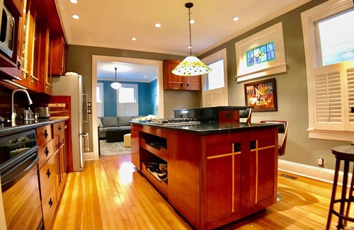 Historic District House | One of a kind renovation in the center of it all - THE BEST LOCATION DOWNTOWN !