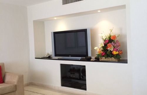 Zona Hotelera Resort | One of only two presidential suites in the resort