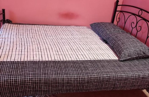 Sevran House | ONE PRIVATE ROOM (Chambre PRIVE)
