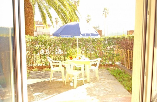Santo Stefano al Mare Apartment | ONE-ROOM APARTMENT 50 metres from the SEA near SANREMO