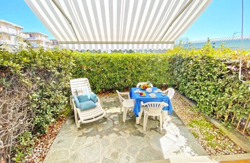 Santo Stefano al Mare Apartment | ONE-ROOM APARTMENT 50 metres from the SEA near SANREMO