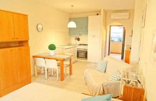 Santo Stefano al Mare Apartment | ONE-ROOM APARTMENT with BALCONY close to the SEA