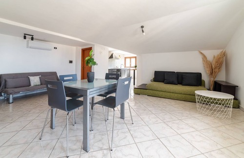 Ascea Apartment | One Suite is a modern and comfortable loft with panoramic view