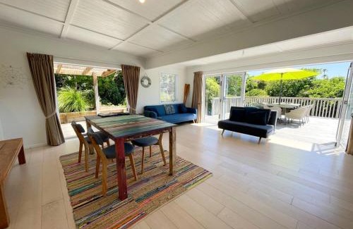 Oneroa House | Oneroa Village Oasis - Stay Waiheke
