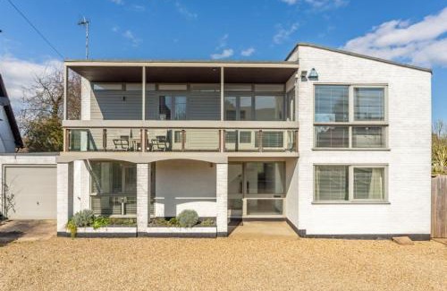Hunstanton House | Ongar Lodge