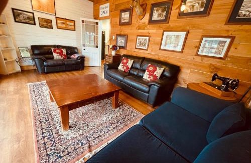 Ongarue House | Ongarue Cottage