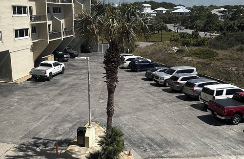Sunnyside Condo | Only a few days open in July Hank & Grace's Hideaway at Pinnacle Port by 30A!