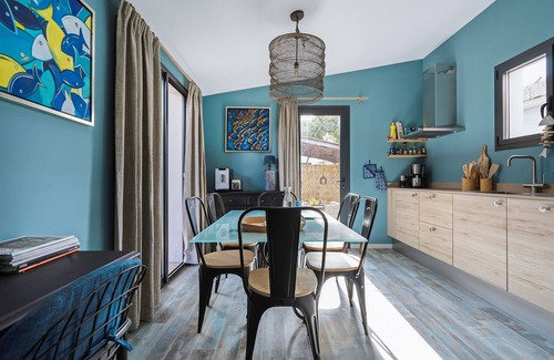 Antibes House | Only rent with Villa 909257!VillaChalet.eu! Fiber internet! Walk to sandy beach!