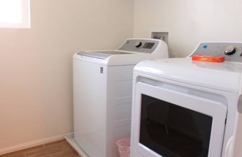 Ontario House | Ontario Airport*vacation rentals/Cozy APT2/说中文