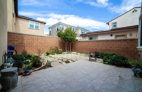 Ontario House | Ontario Cozy 5B/4Ba House/10 Guest/Great location
