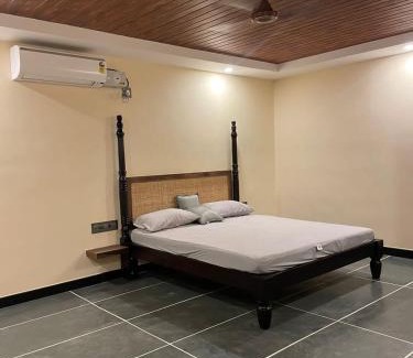 Malpe House | ooru