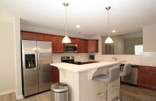 Lexington House | Open Air - 3 Bedroom 2 bath House