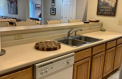 Lincoln Condo | Open concept, comfy, AC/FP, woods view, deck, swim club. F5008 by LRS