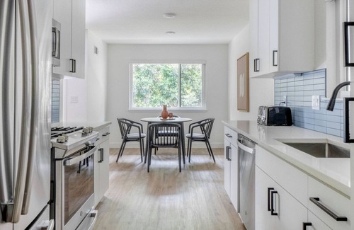 Cupertino Apartment | Open Cupertino 2BR w/ Pool, Gym & A/C, nr Shops & Dining, by Blueground