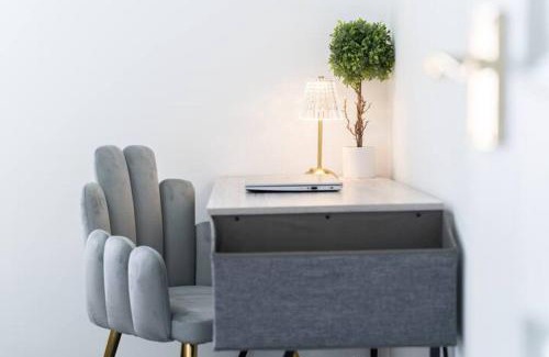 Portsmouth House | Open Mind Property - Luxury House & Free Parking