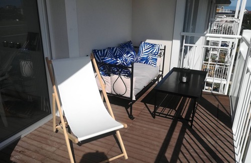 Cabourg Apartment | Open-plan apartment with terrace near the beach