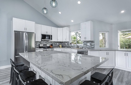 Aviara House | 'OPEN Sept 22-25! Pool, Spa, Pets Ok, Remodeled Beachy Lagoon Getaway!