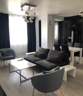 Pitesti Apartment | Open Space UltraCentral