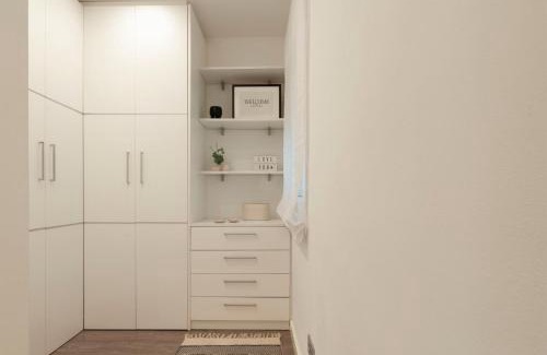 Poblenou Apartment | Opening Doors Poblenou Beach