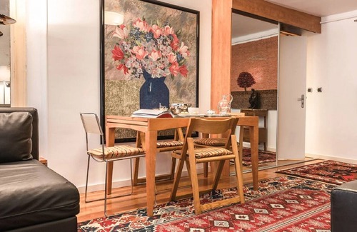 Bonne-Nouvelle Apartment | OPERA-MADELEINE-LOUVRE SPACIOUS LAVISH APARTMENT. WALK TO MONTORGEUIL/LE MARAIS