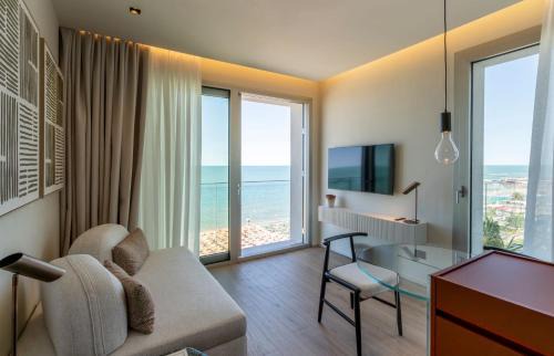 Pesaro Hotel | Opera Suite Hotel Pesaro