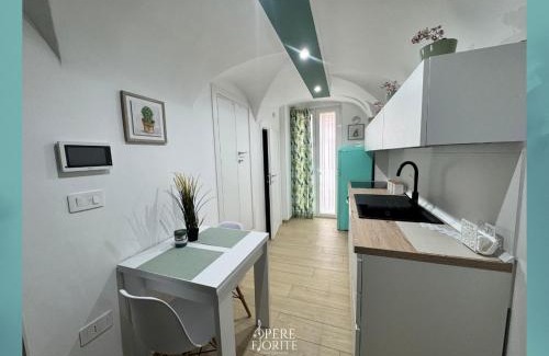 Terlizzi House | Opere Fiorite