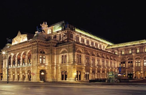 Wieden Apartment | Operngasse-Karlsplatz