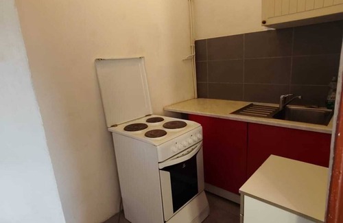 Montreuil Apartment | Opposite the park, in a quiet location