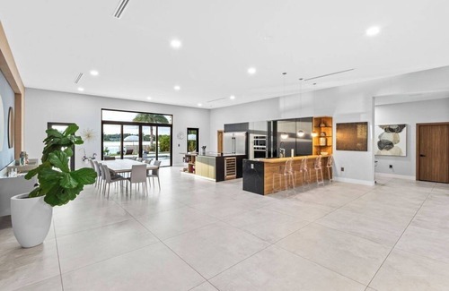 North Miami Beach Villa | Opulent Waterfront Villa | The Glamhomes