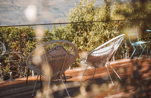 Sunshine Bay House | Ora° Retreat Fern Room Cozy Nature Retreat