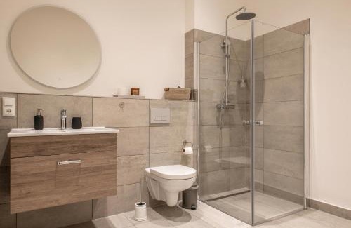 Kreuzberg Apartment | Oran Apartment 6