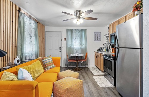 Seminole Heights House | Orange Blossom Place - Studio Apt Near Bars & Food