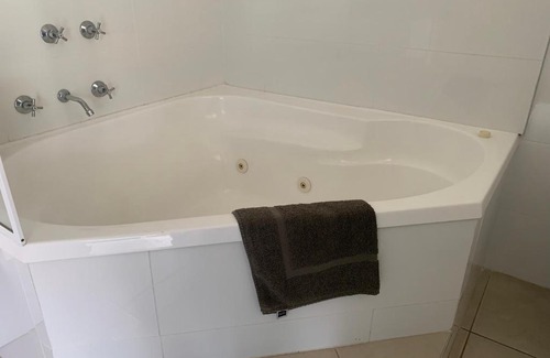 Orbost Hotel | Orbost Country Man Motor Inn