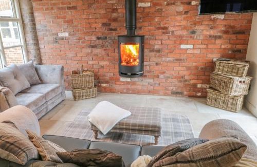 Forsbrook House | Orchard Barn