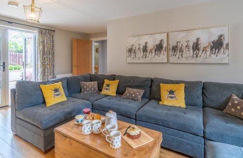 Alderton House | Orchard Cottage
