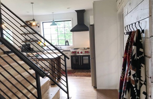 Fennville House | Orchard Hill Farm in Saugatuck Near Beaches