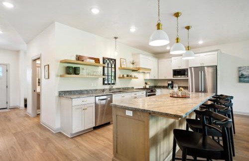Egg Harbor House | Orchard View Retreat by Simple Life Rentals