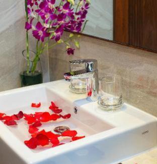 Phuong 6 Hotel | Orchids Saigon Hotel