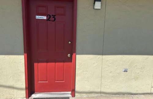 Ontario Hotel | Oregon Trail Motel By Townhouse Ontario OR