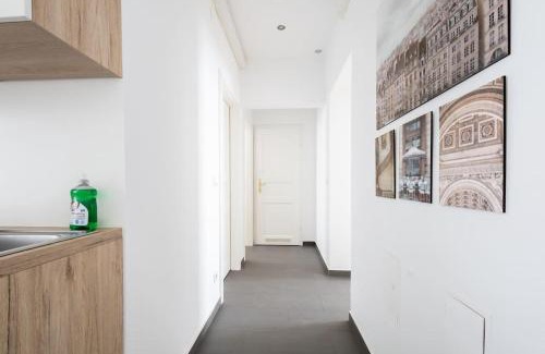 Brigittenau Apartment | OrestaLiving - 2BR On the Danube Canal