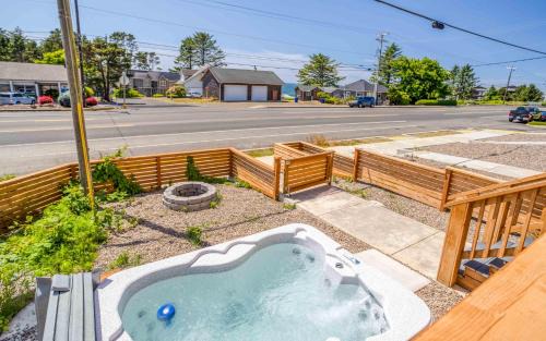 Depoe Bay House | Organic by Nature