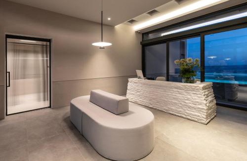 Tinos Hotel | Orion Tinos Suites